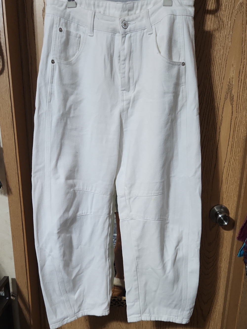 White Relaxed-Fit Casual Barrel Pants